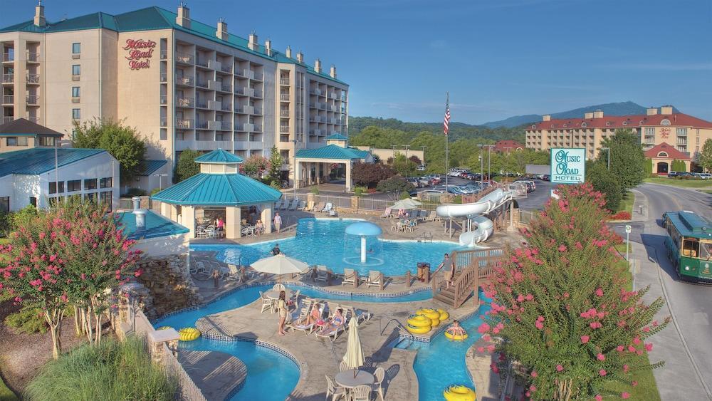 פיג'ן פורג' Music Road Resort Hotel And Inn מראה חיצוני תמונה