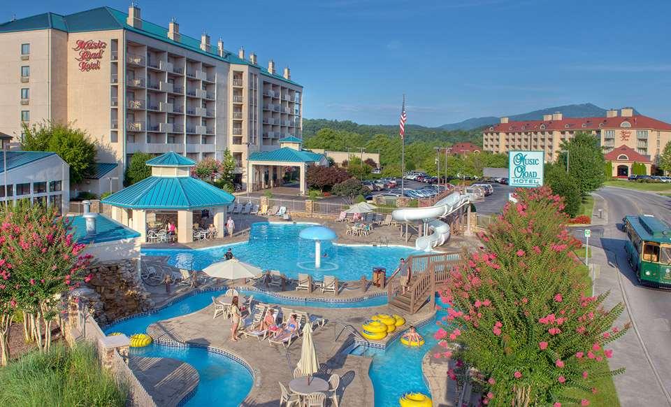 פיג'ן פורג' Music Road Resort Hotel And Inn מראה חיצוני תמונה