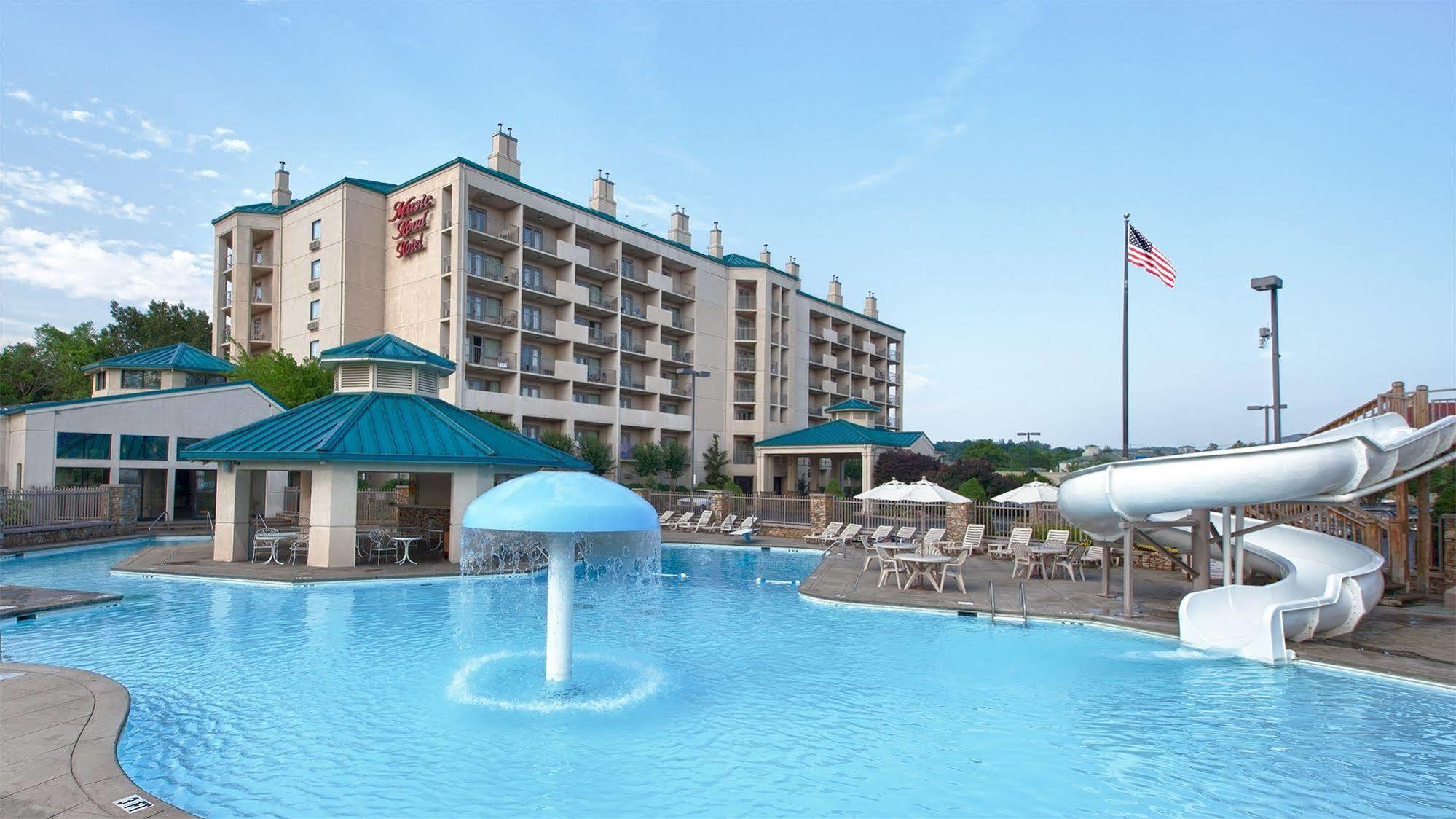 פיג'ן פורג' Music Road Resort Hotel And Inn מראה חיצוני תמונה